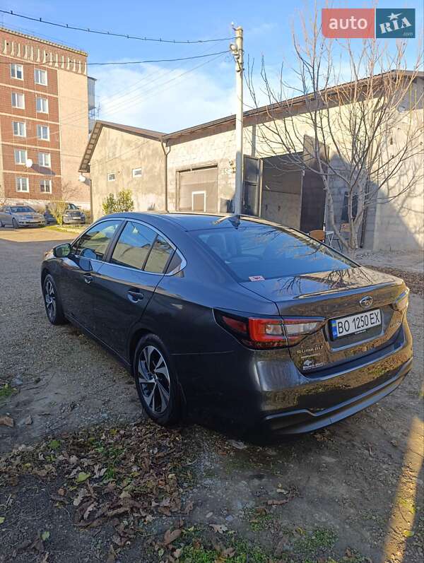 Седан Subaru Legacy 2020 в Залещиках