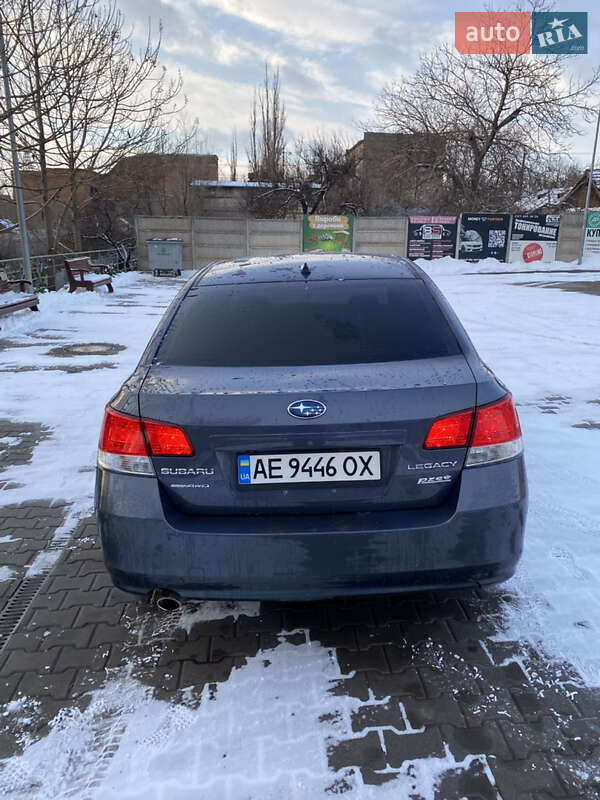 Седан Subaru Legacy 2013 в Кривом Роге
