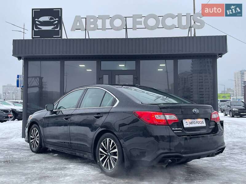 Седан Subaru Legacy 2019 в Киеве