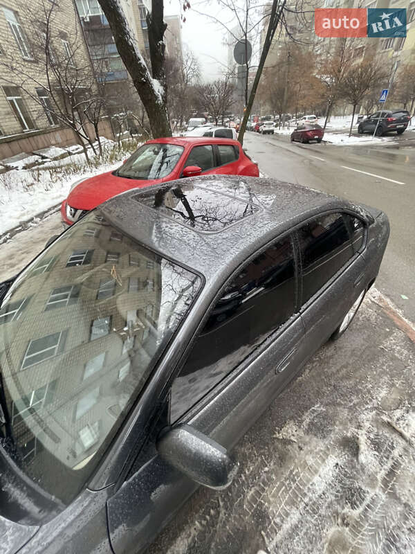 Седан Subaru Legacy 2008 в Киеве