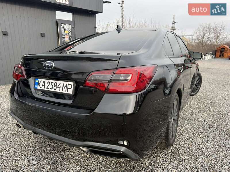 Седан Subaru Legacy 2017 в Кременце