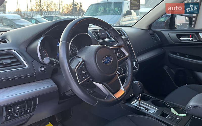 Седан Subaru Legacy 2019 в Стрые