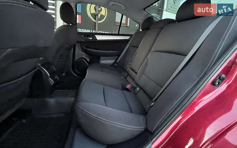 Седан Subaru Legacy 2019 в Стрые