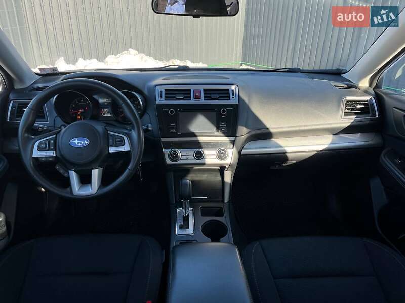 Седан Subaru Legacy 2015 в Львове