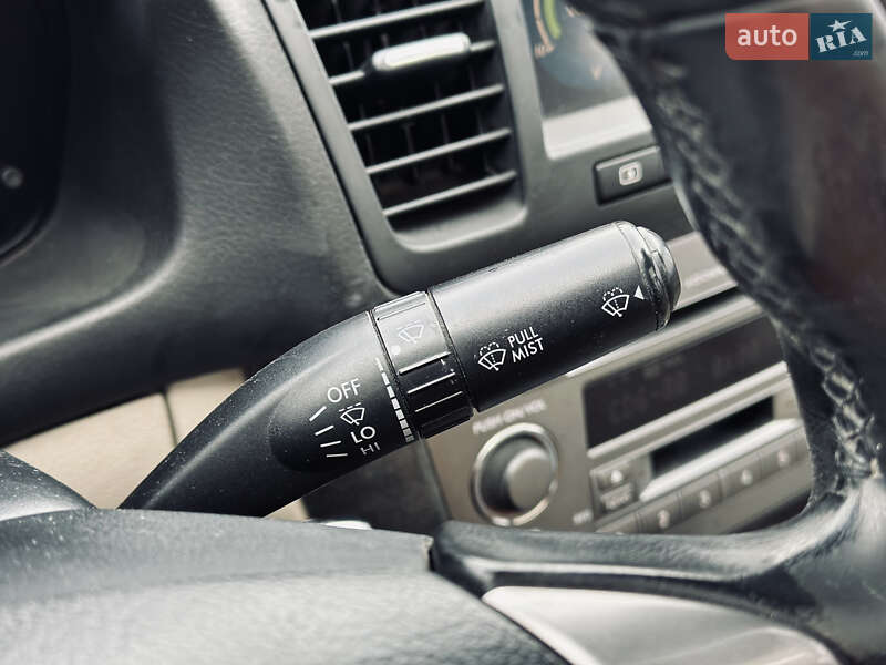 Седан Subaru Legacy 2004 в Кременчуге