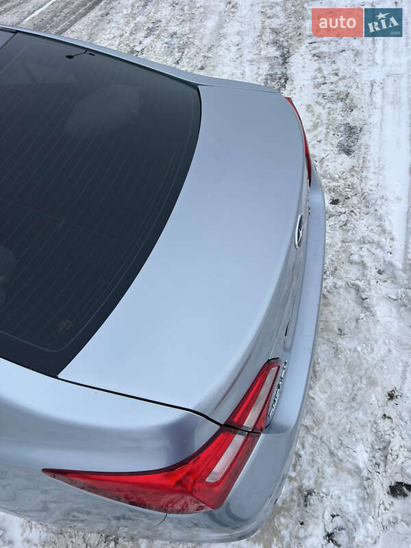 Седан Subaru Legacy 2016 в Борисполе