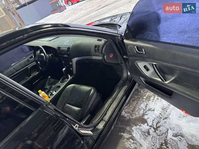 Седан Subaru Legacy 2006 в Киеве