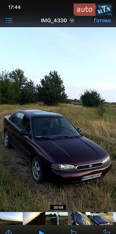Седан Subaru Legacy 1995 в Бобринце