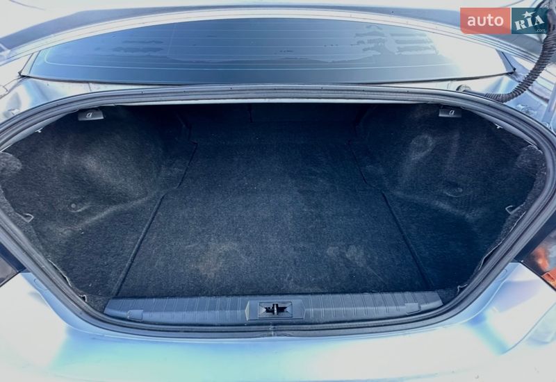 Седан Subaru Legacy 2016 в Днепре