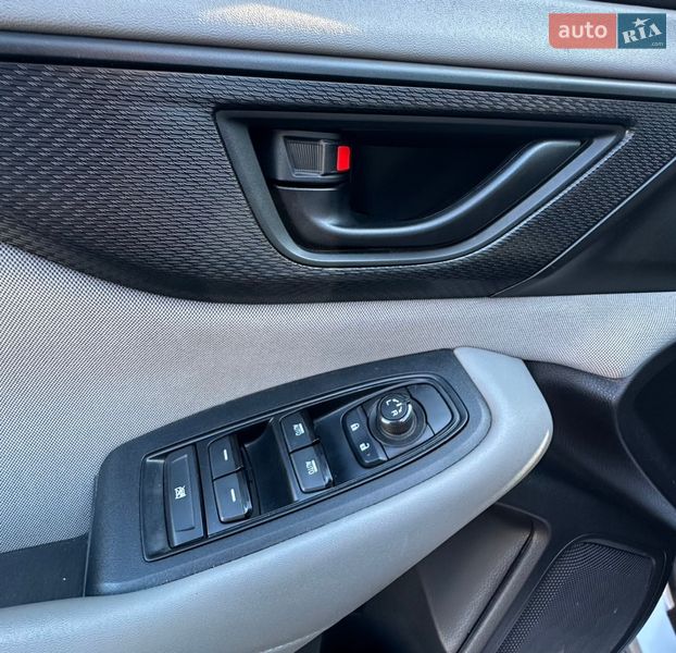 Седан Subaru Legacy 2020 в Днепре