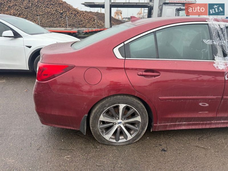 Седан Subaru Legacy 2017 в Хмельницком
