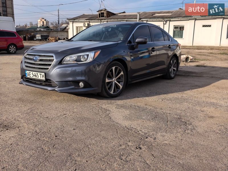 Subaru Legacy 2016
