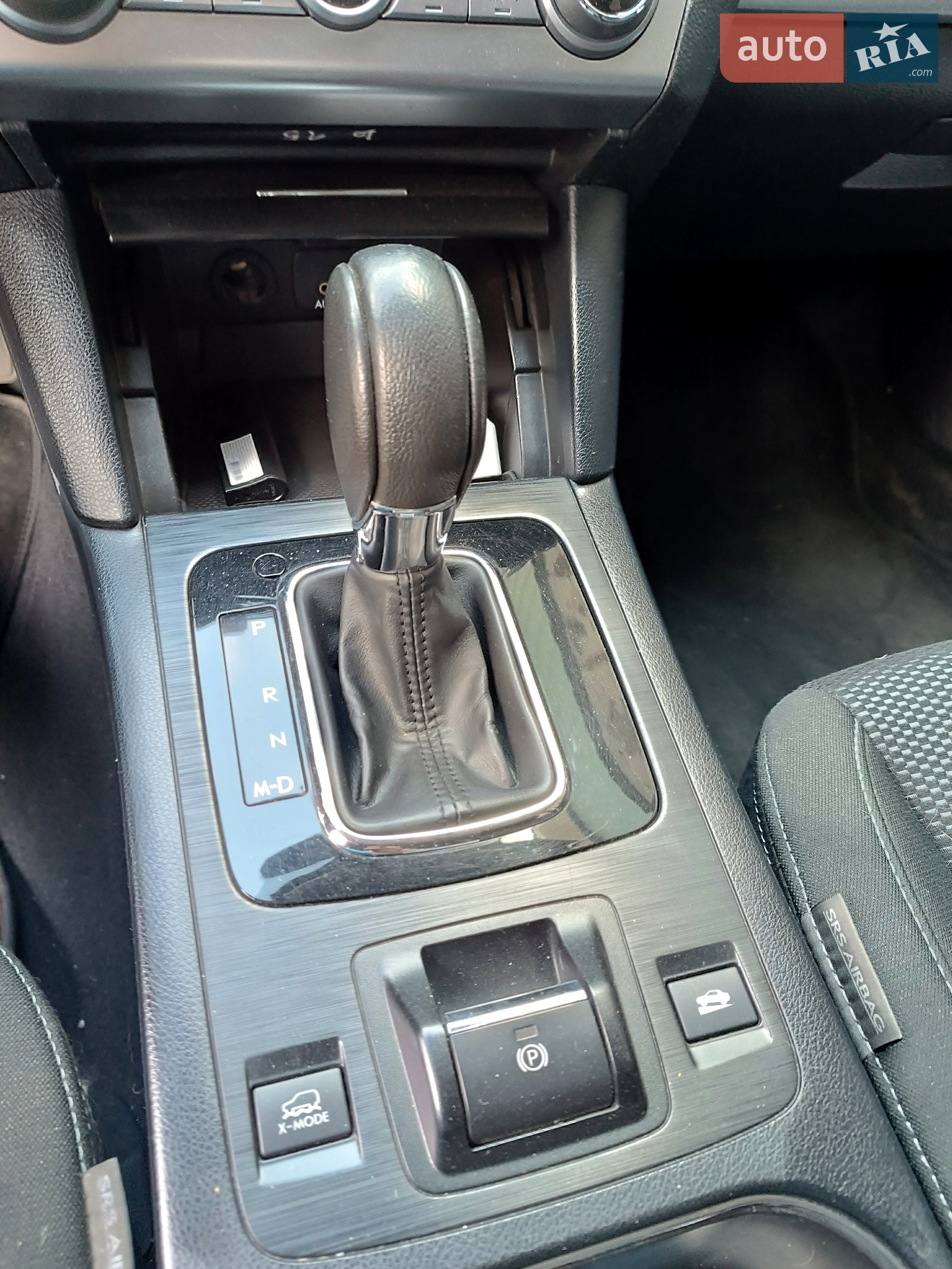 2016 Subaru Legacy - мініатюра 16