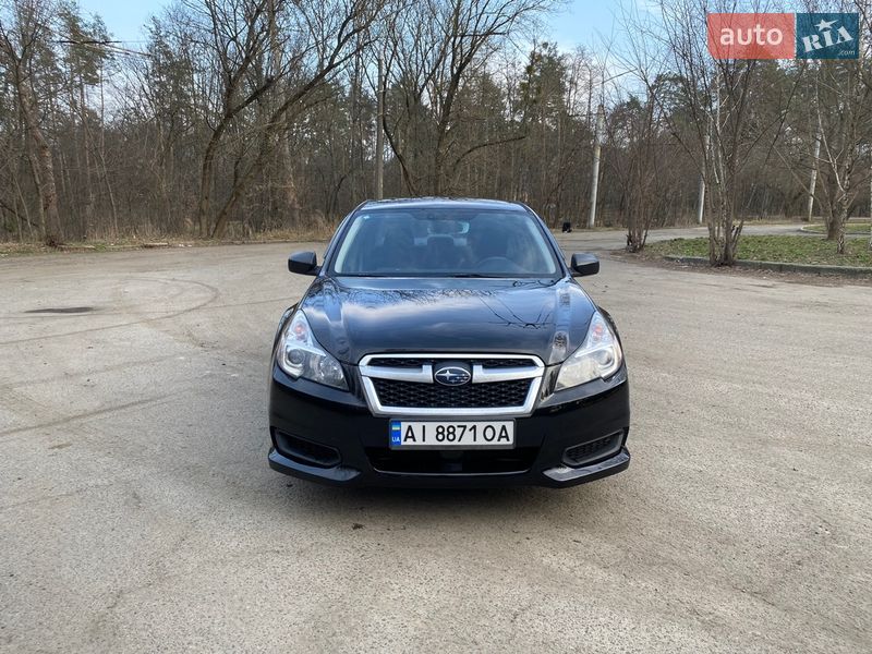 Седан Subaru Legacy 2014 в Києві