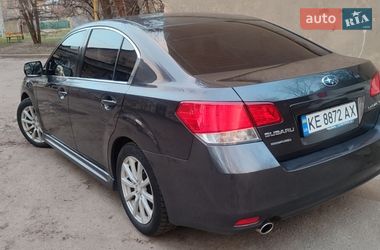 Седан Subaru Legacy 2010 в Днепре