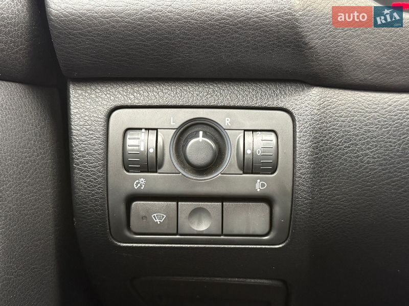 Седан Subaru Legacy 2004 в Киеве