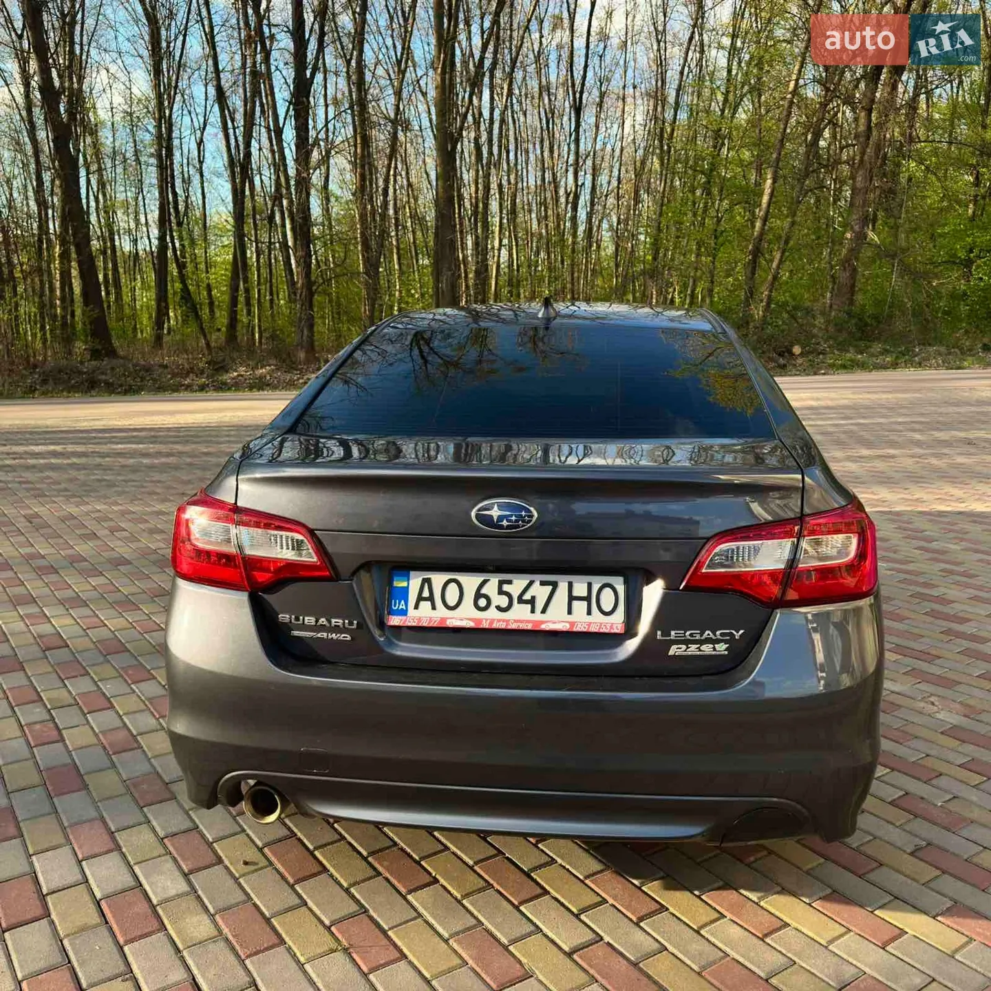2017 Subaru Legacy - мініатюра 3