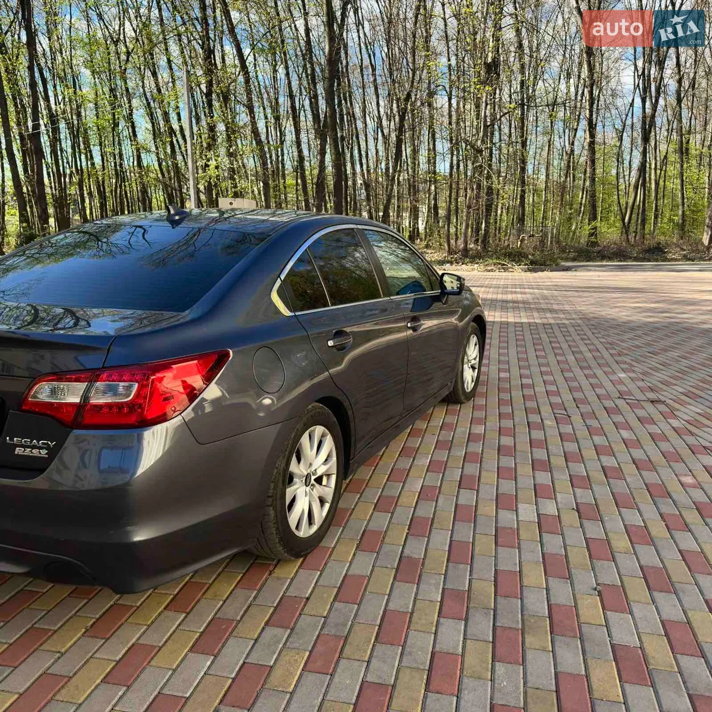 2017 Subaru Legacy - мініатюра 18
