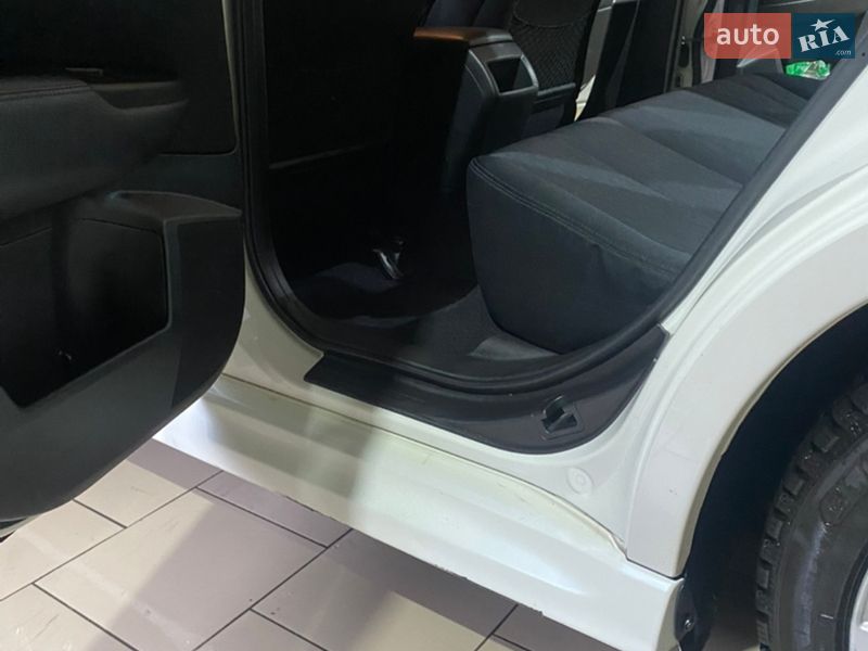 Седан Subaru Legacy 2010 в Києві фото 9 Седан Subaru Legacy 2010 в Києві