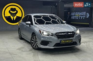 Седан Subaru Legacy 2017 в Черновцах