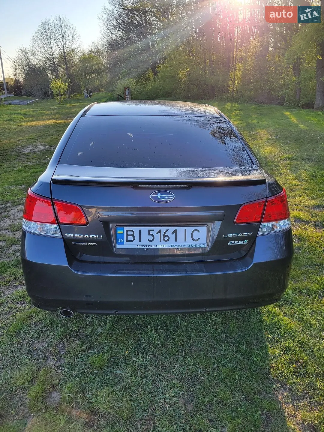2013 Subaru Legacy - мініатюра 3