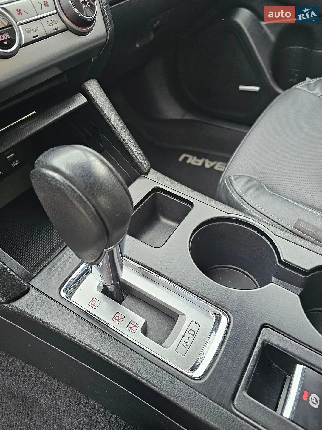 2016 Subaru Legacy - мініатюра 25