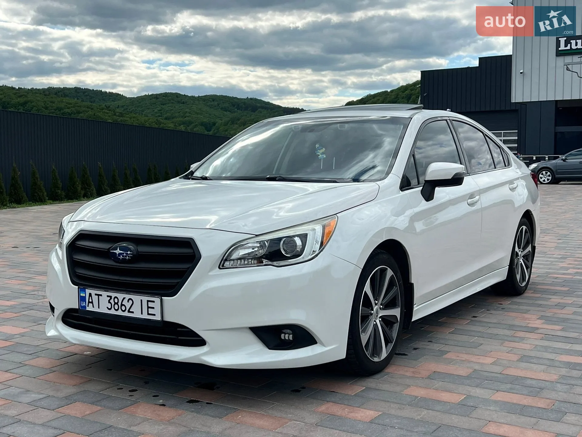 2015 Subaru Legacy - фото 1
