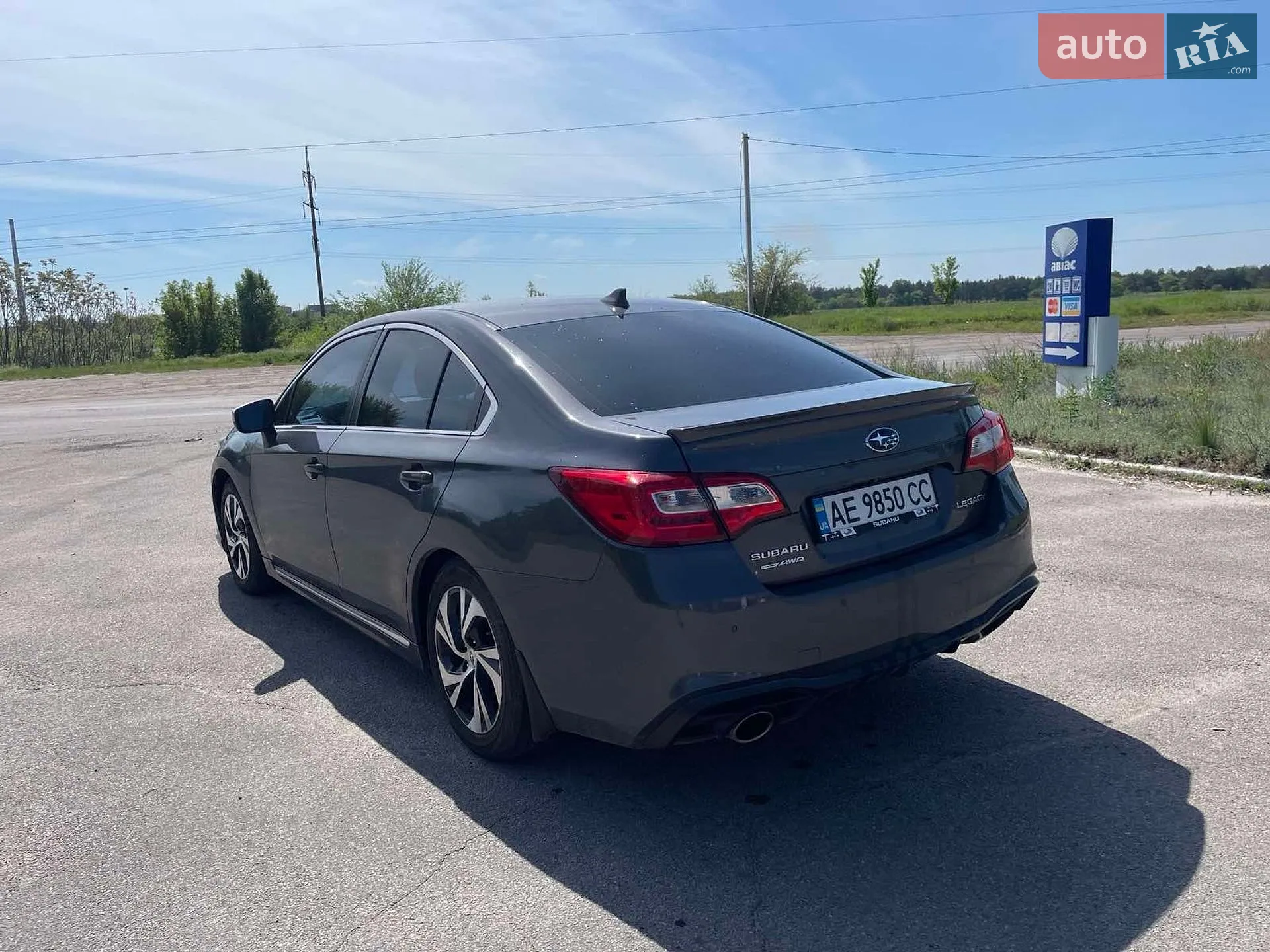 2018 Subaru Legacy - мініатюра 8