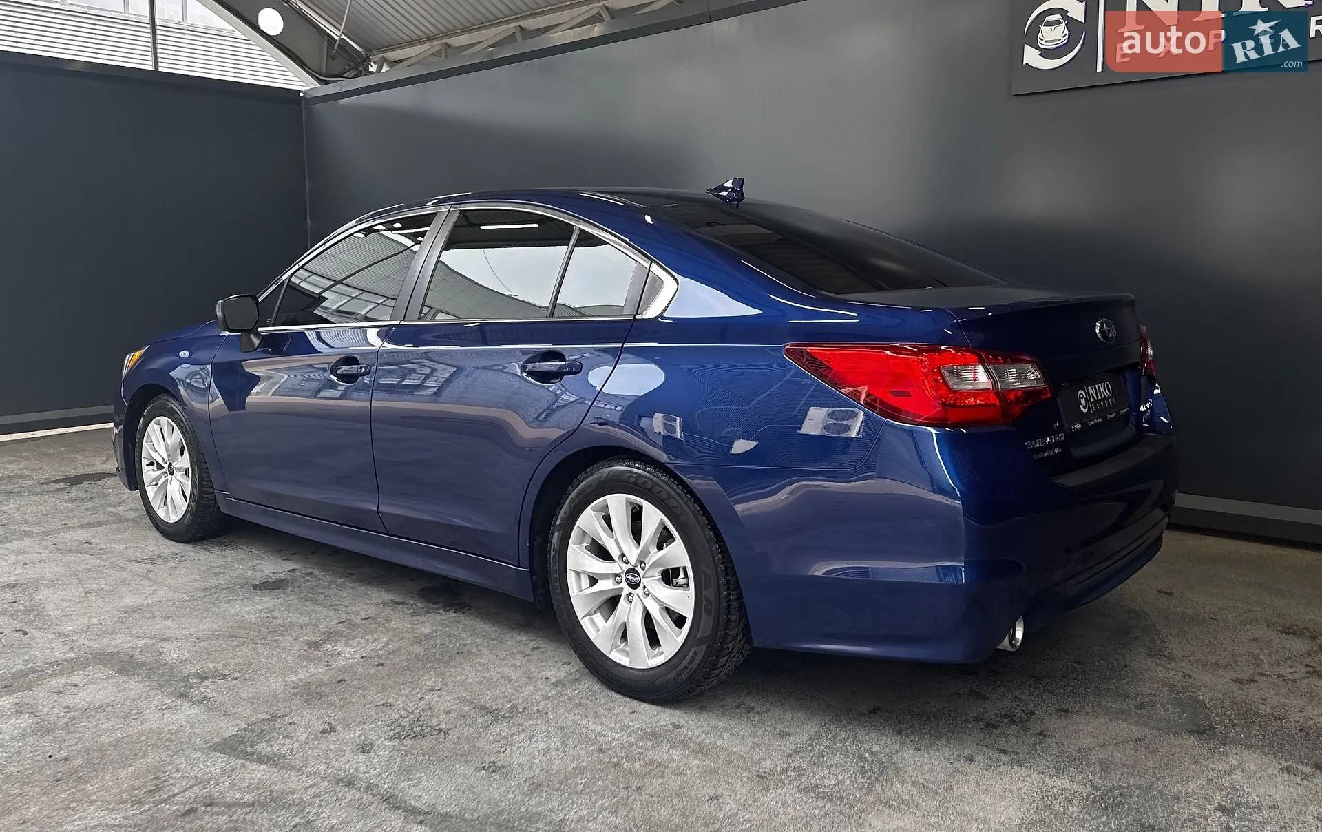 2016 Subaru Legacy - мініатюра 9