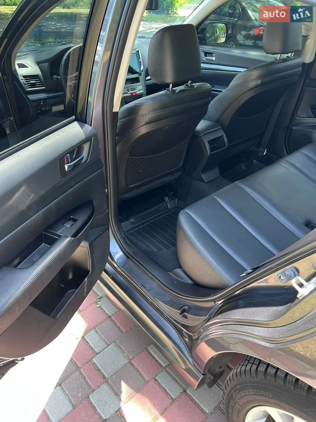 2010 Subaru Legacy - мініатюра 14