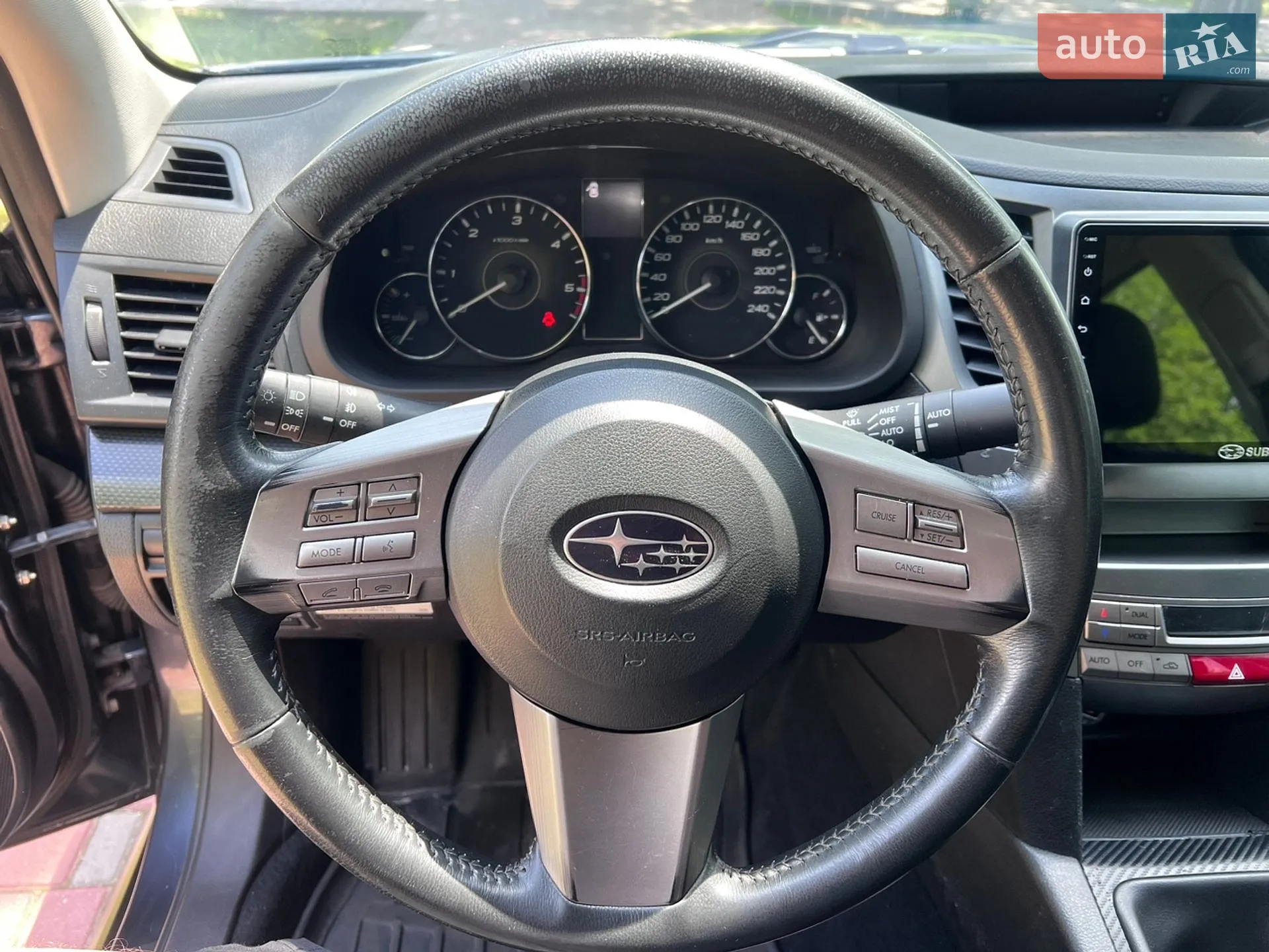 2010 Subaru Legacy - мініатюра 19