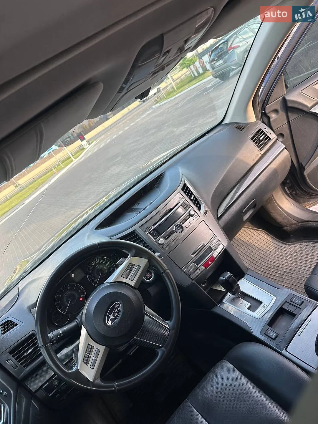 2010 Subaru Legacy - мініатюра 18