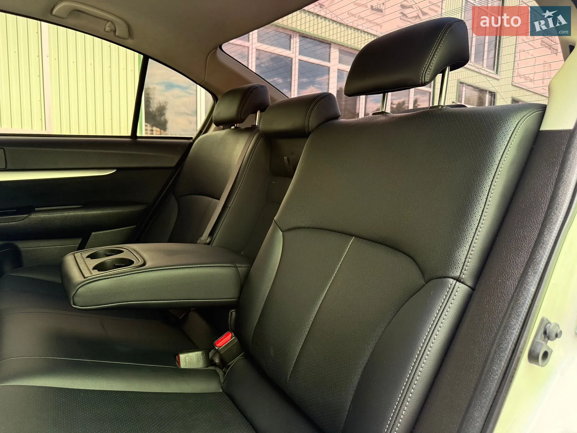 2012 Subaru Legacy - мініатюра 16