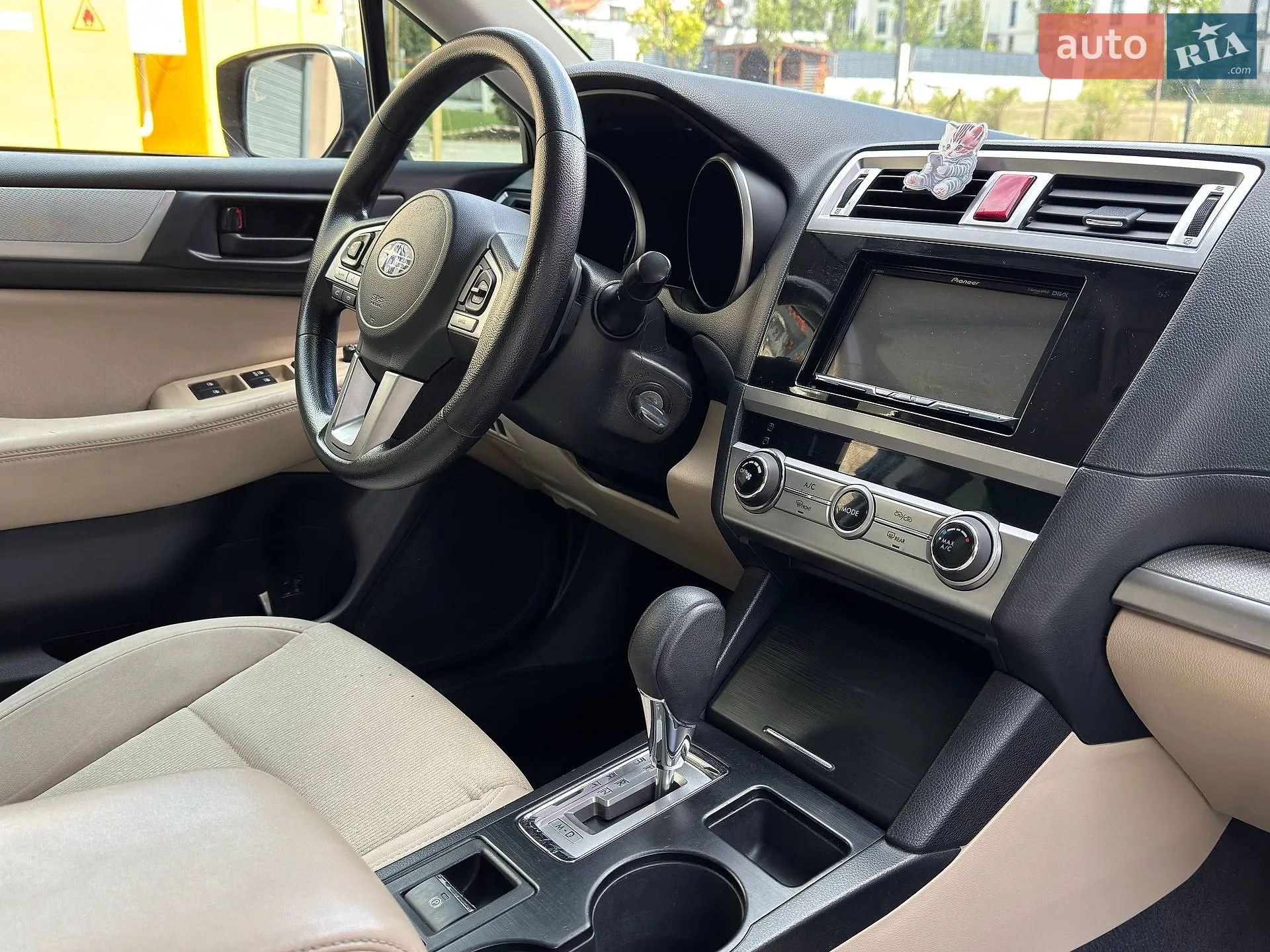 2017 Subaru Legacy - мініатюра 18
