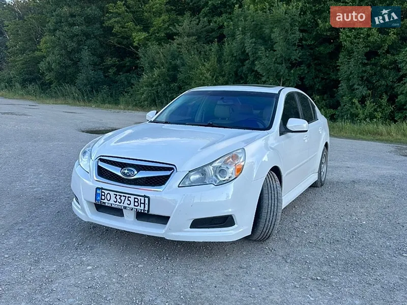 Subaru Legacy 2012
