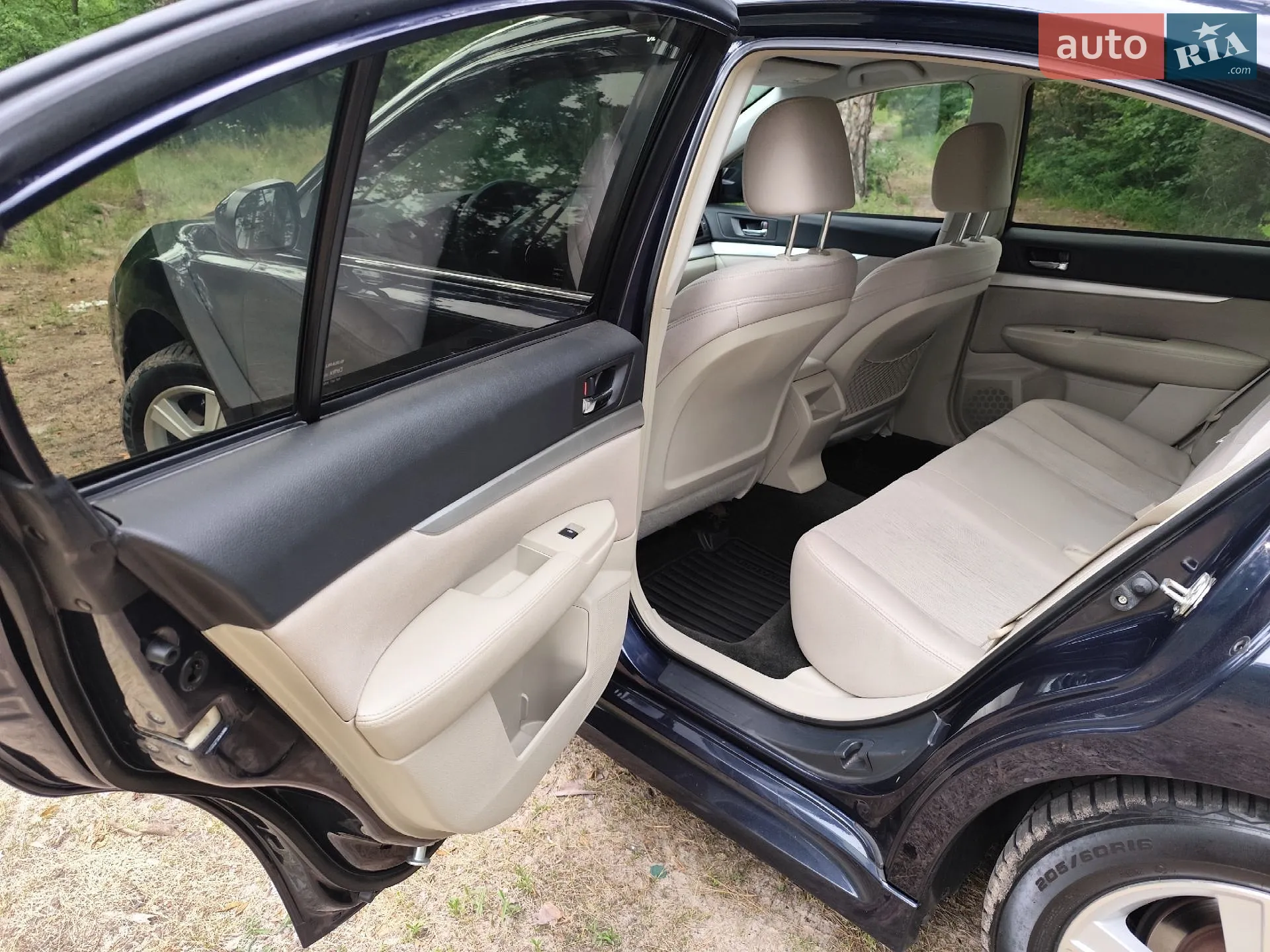 2012 Subaru Legacy - мініатюра 4