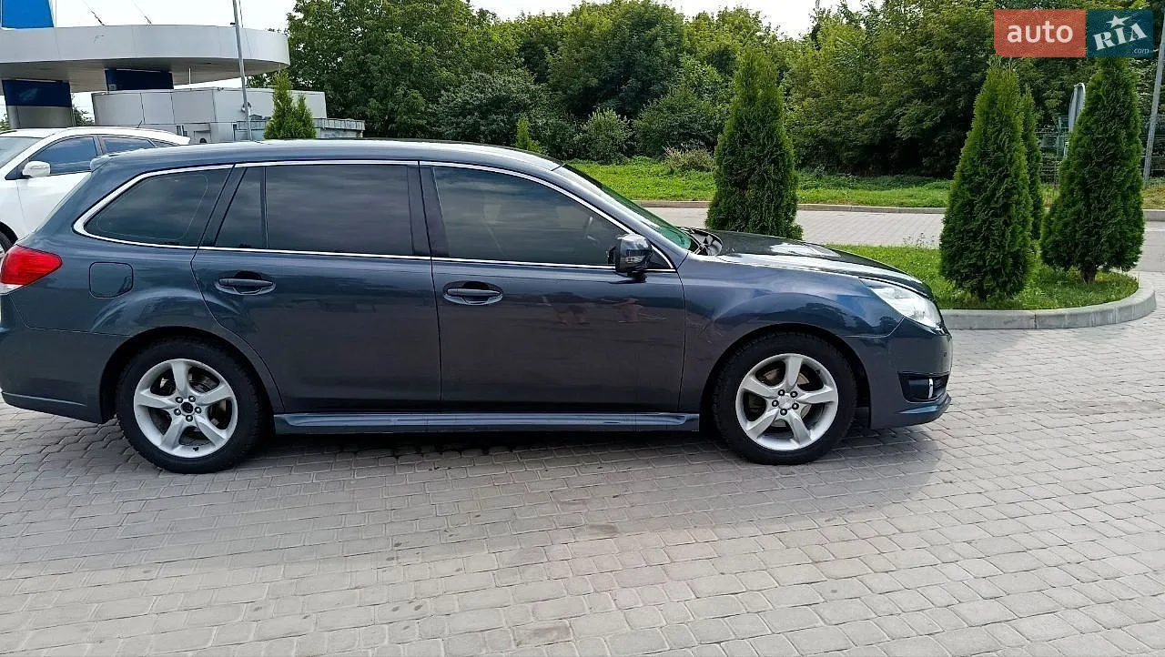 2010 Subaru Legacy - мініатюра 11