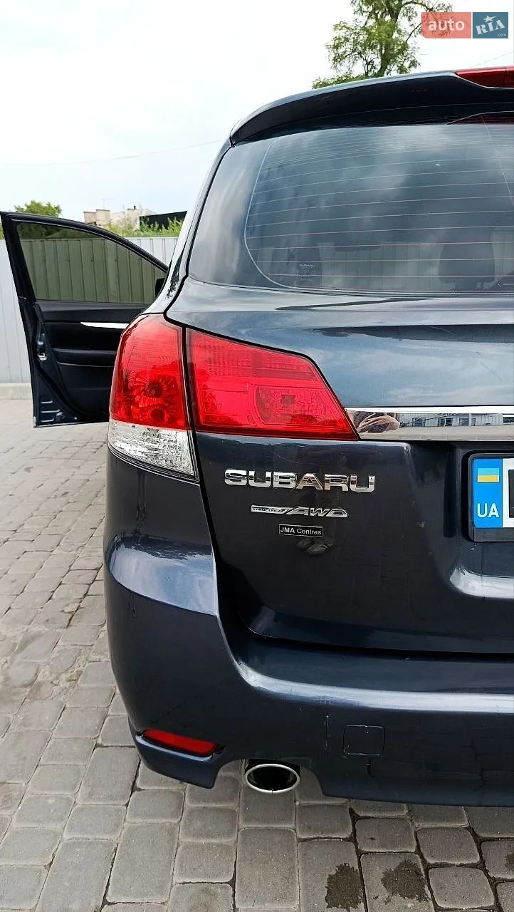 2010 Subaru Legacy - мініатюра 5