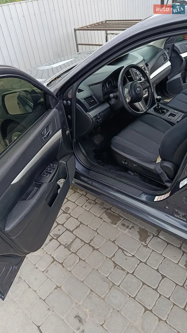 2010 Subaru Legacy - мініатюра 12