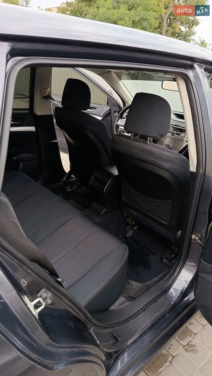 2010 Subaru Legacy - мініатюра 15