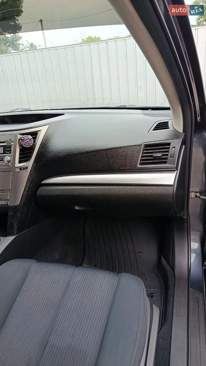 2010 Subaru Legacy - мініатюра 32