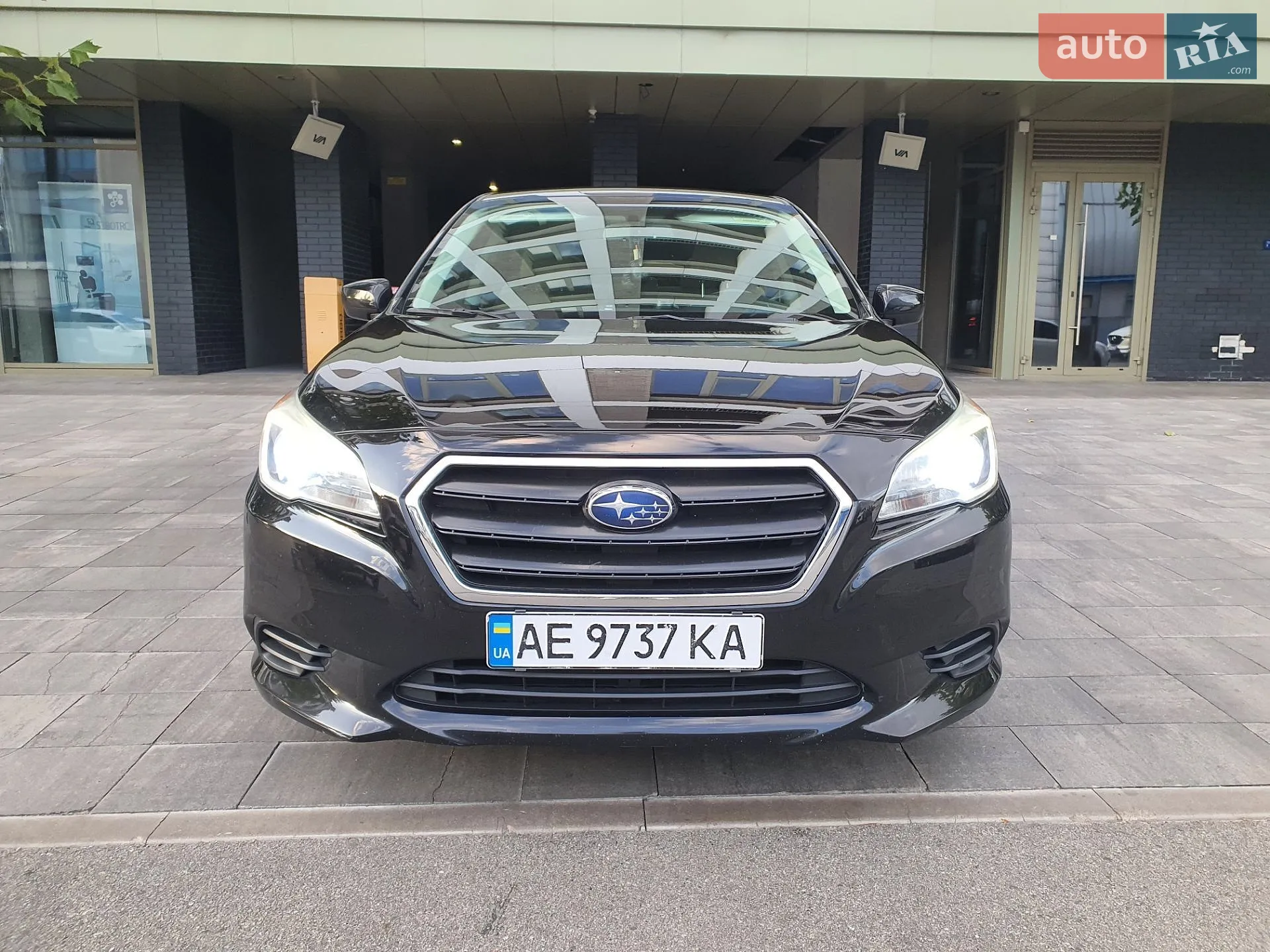 2014 Subaru Legacy - мініатюра 2