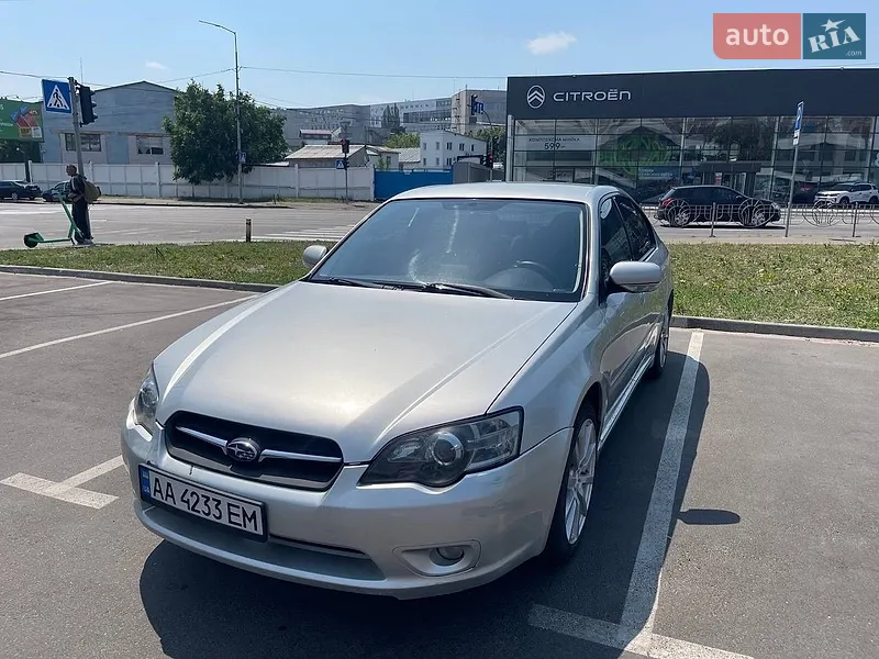 Subaru Legacy 2004