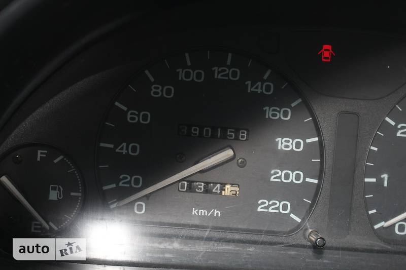 Седан Subaru Legacy 1998 в Кременчуге