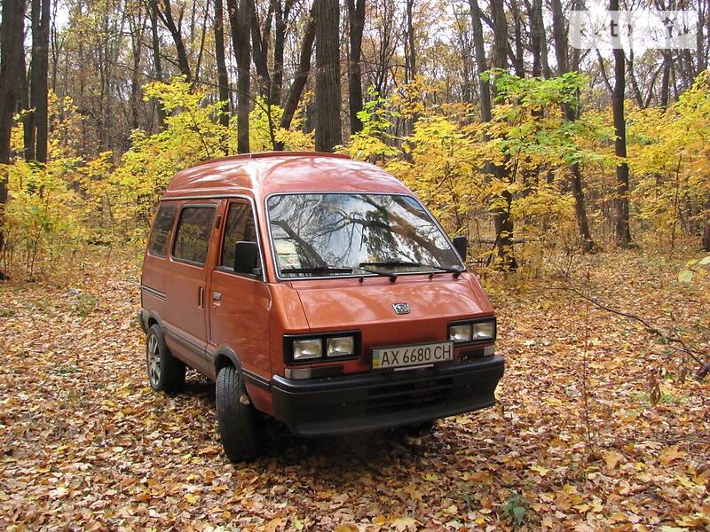 Минивэн Subaru Libero 1990 в Лозовой