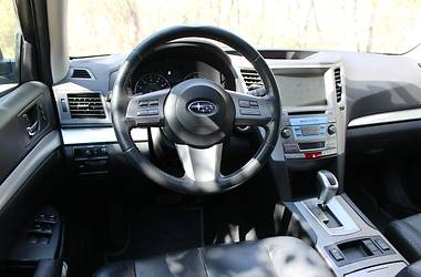 Универсал Subaru Outback 2011 в 