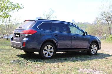 Универсал Subaru Outback 2011 в 