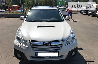 Позашляховик / Кросовер Subaru Outback 2013 в Одесі