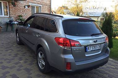 Универсал Subaru Outback 2010 в Трускавце