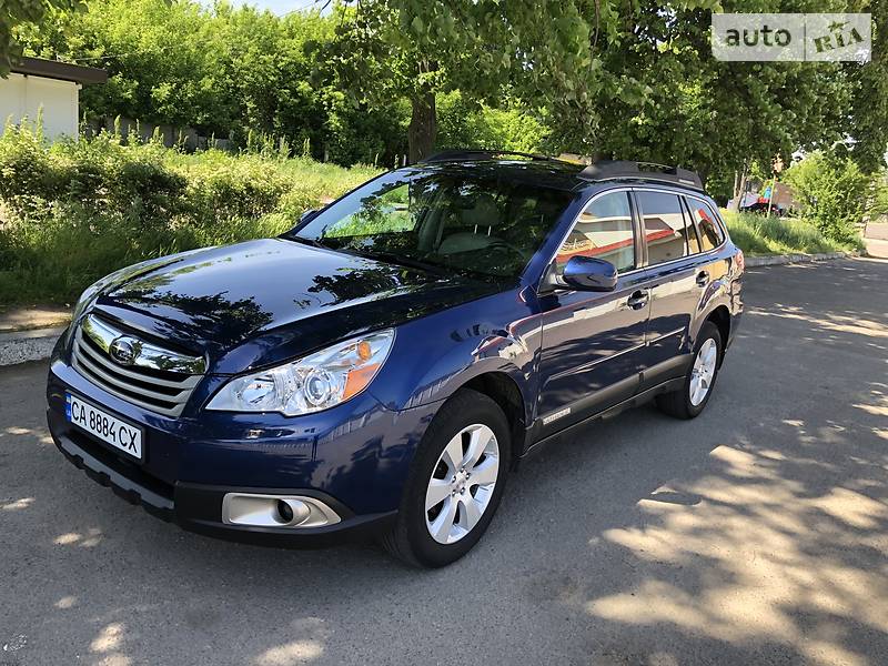 Універсал Subaru Outback 2011 в Черкасах